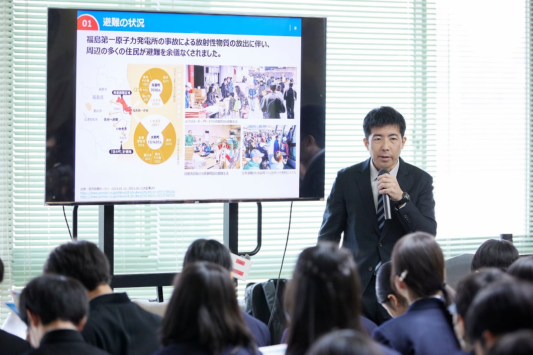 出前授業の様子　東日本大震災の概要