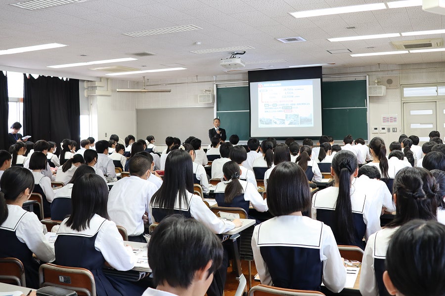 佐賀県立致遠館中学校