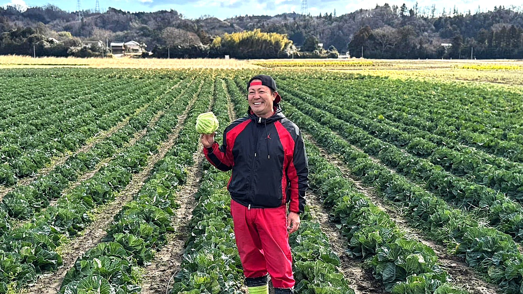 赤いツナギ（ジャージ）がトレードマークの白石さん