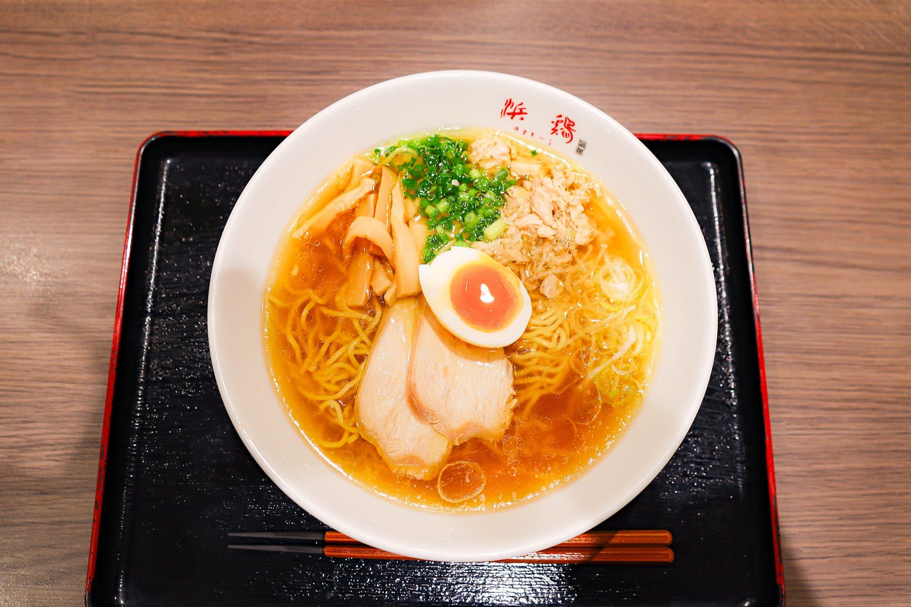 藤田さんの新たなチャレンジとなったはまど～りラーメンの写真