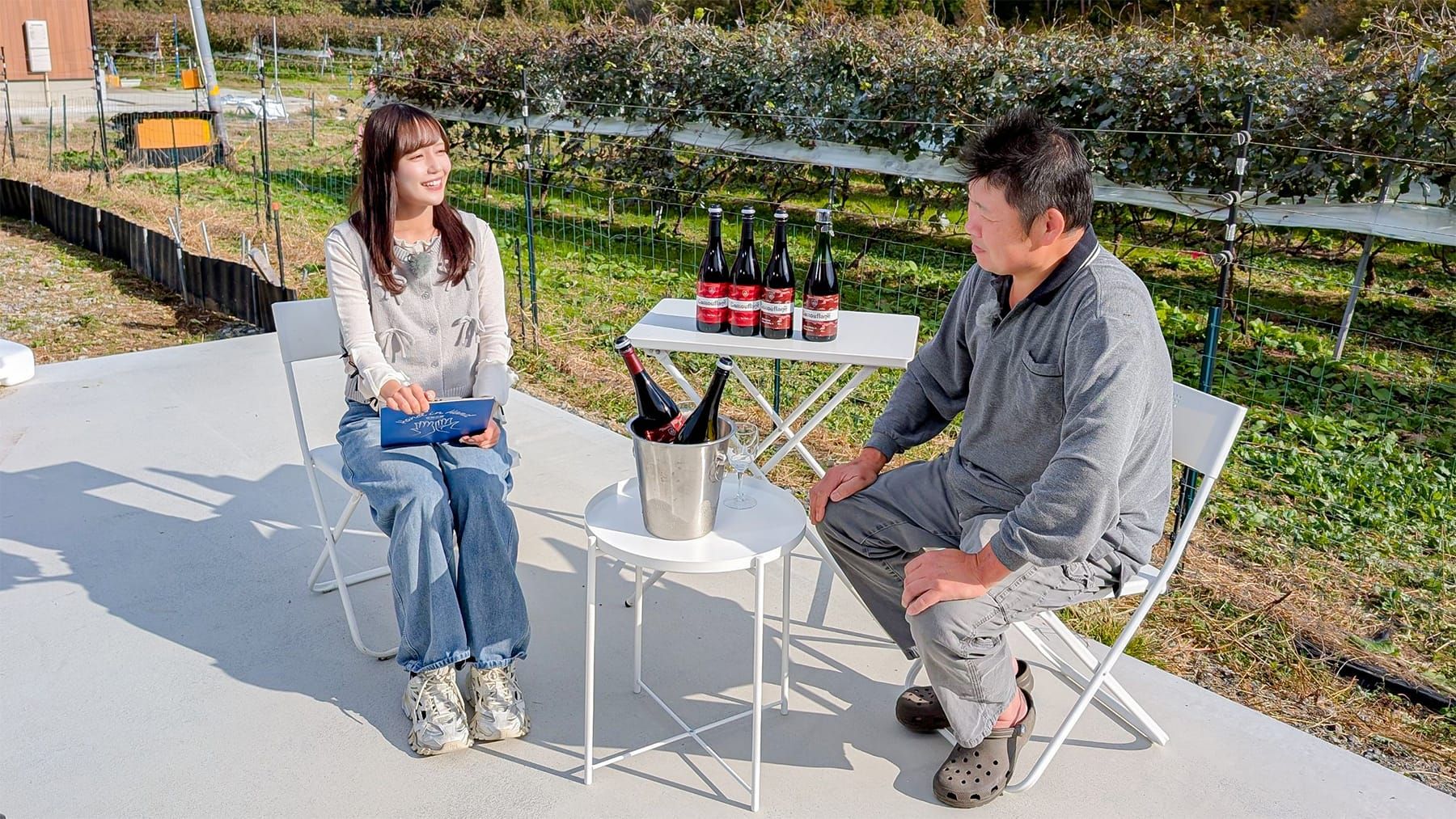 コヤギファームを始めるまでのことを語る三本松さん