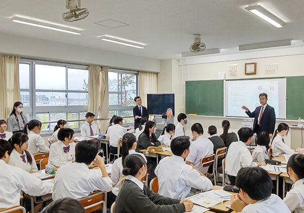 甲府市立甲府商業高等学校
