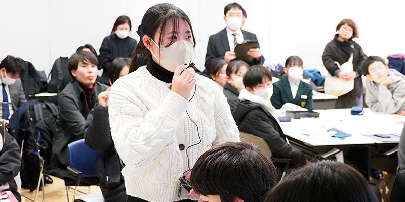 双葉町産業交流センターで地元生徒と交流その6