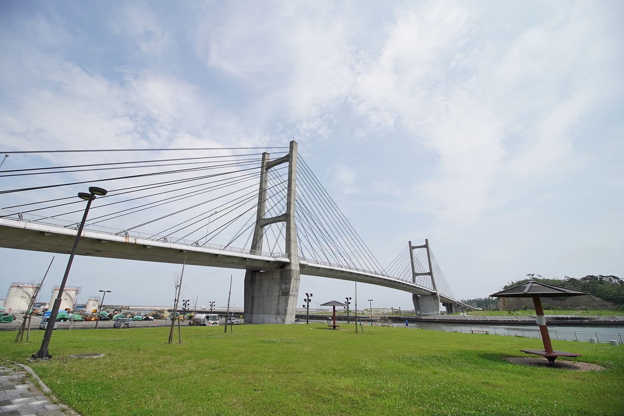 「浜の駅松川浦」のすぐそばにある自然公園。のどかで人々の交流に適した場所だ