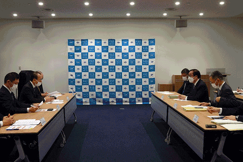 渡辺大臣の福島県訪問（１月12日）