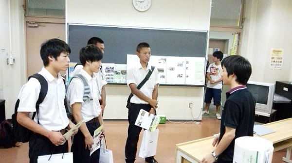 tohokugakuin_2014_02.jpg