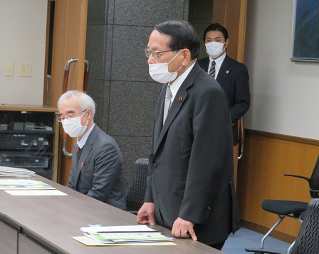 飯舘村長との意見交換（於：飯舘村役場）