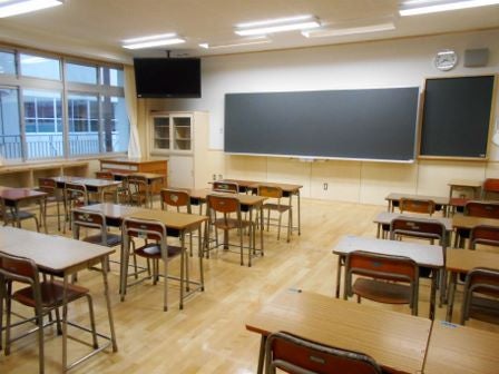 地震で被災した小学校も仮設から新校舎へ(岩手県一関市)